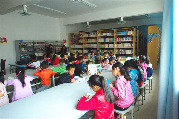 震后八年：朗朗书声传来，梦想之花开放