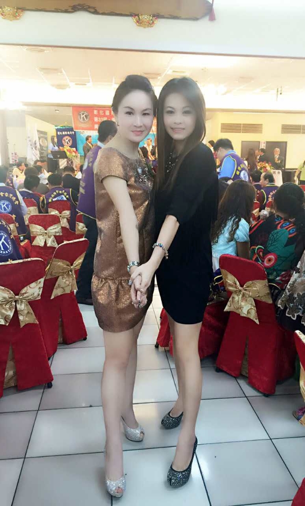 29天清一百吨垃圾，正妹靓机壮丽环岛行