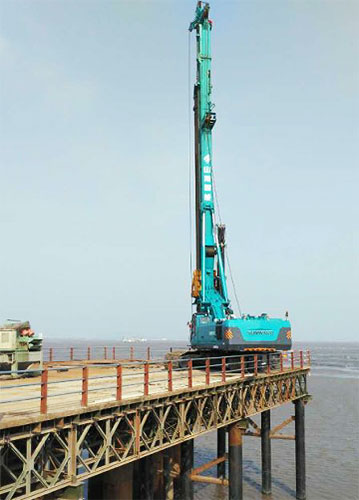 晒技术：入海90米，海上建造师的美满搭档
