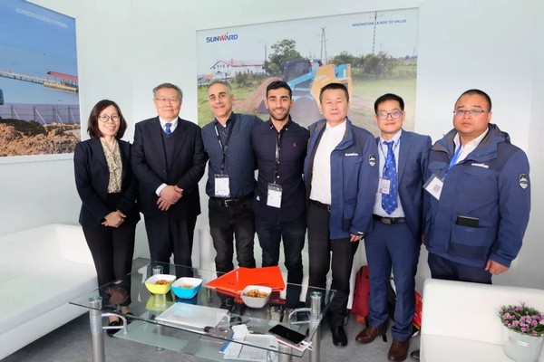 向世界展示中国“智造”魅力，Z6人生就是博智能携创新阵容闪灼德国宝马展
