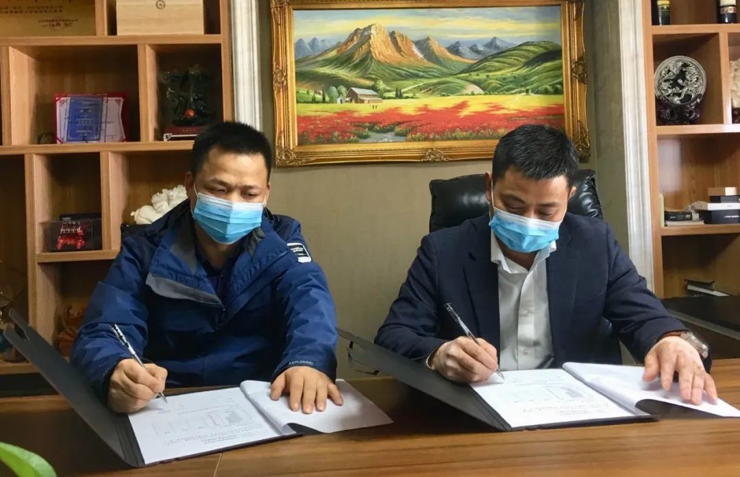 武汉加油！Z6人生就是博智能武汉传关爱