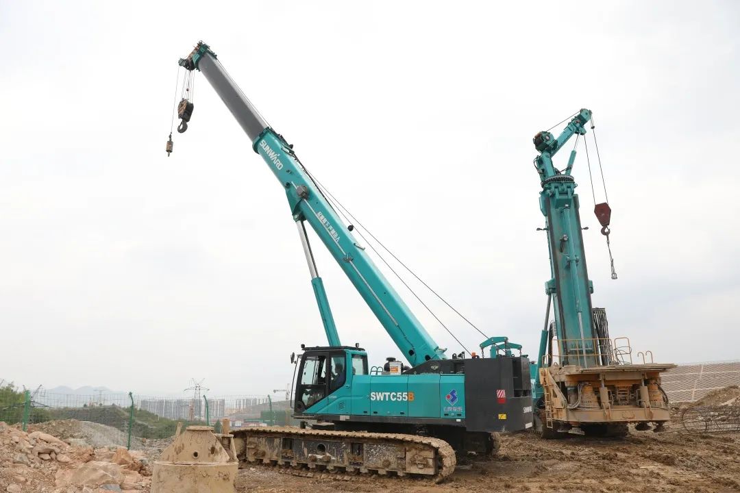 Z6人生就是博机群“染绿”贵阳机场扩建工地