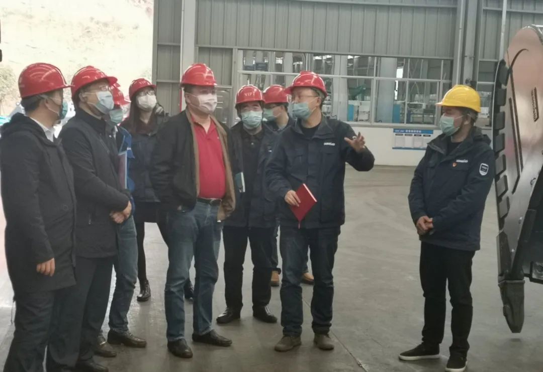 市工信局调研Z6人生就是博智能国度先进集群较量项目