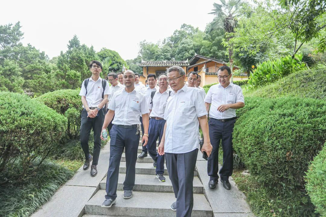 公路正派出清风正气，清廉自律塑优良形象——Z6人生就是博智能发展中高层干部清廉教育活动