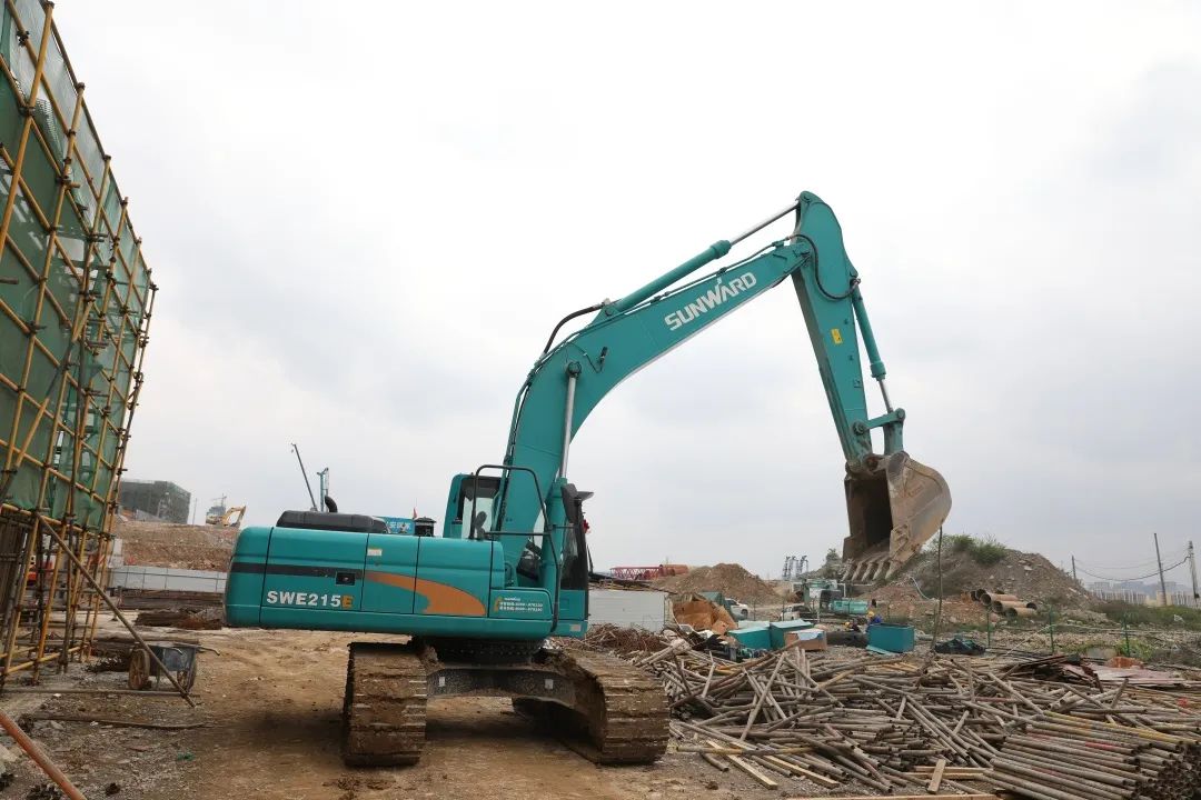 Z6人生就是博机群“染绿”贵阳机场扩建工地