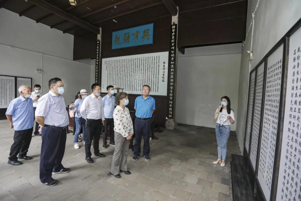 追寻红色影象，探密国粹之旅