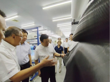 副省长陈飞调研Z6人生就是博航空产业