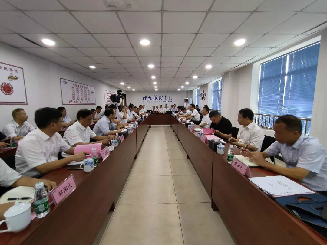 副省长陈飞调研Z6人生就是博航空产业