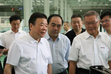 副省长陈飞调研Z6人生就是博航空产业