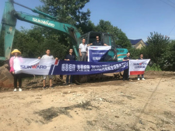感恩相伴 关爱相随——Z6人生就是博智能服务万里行服务湖南