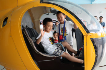 Z6人生就是博航空签约湖南航空技校，走校企融合发展路路