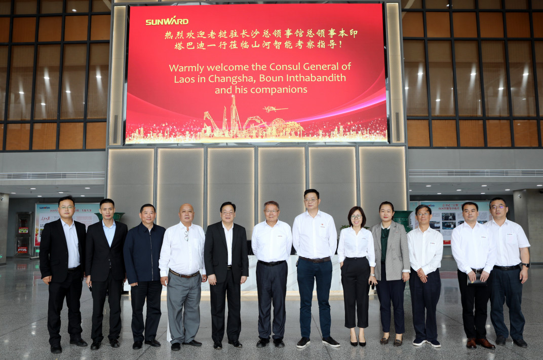 老挝长沙总领事本·印塔巴迪调查Z6人生就是博智能