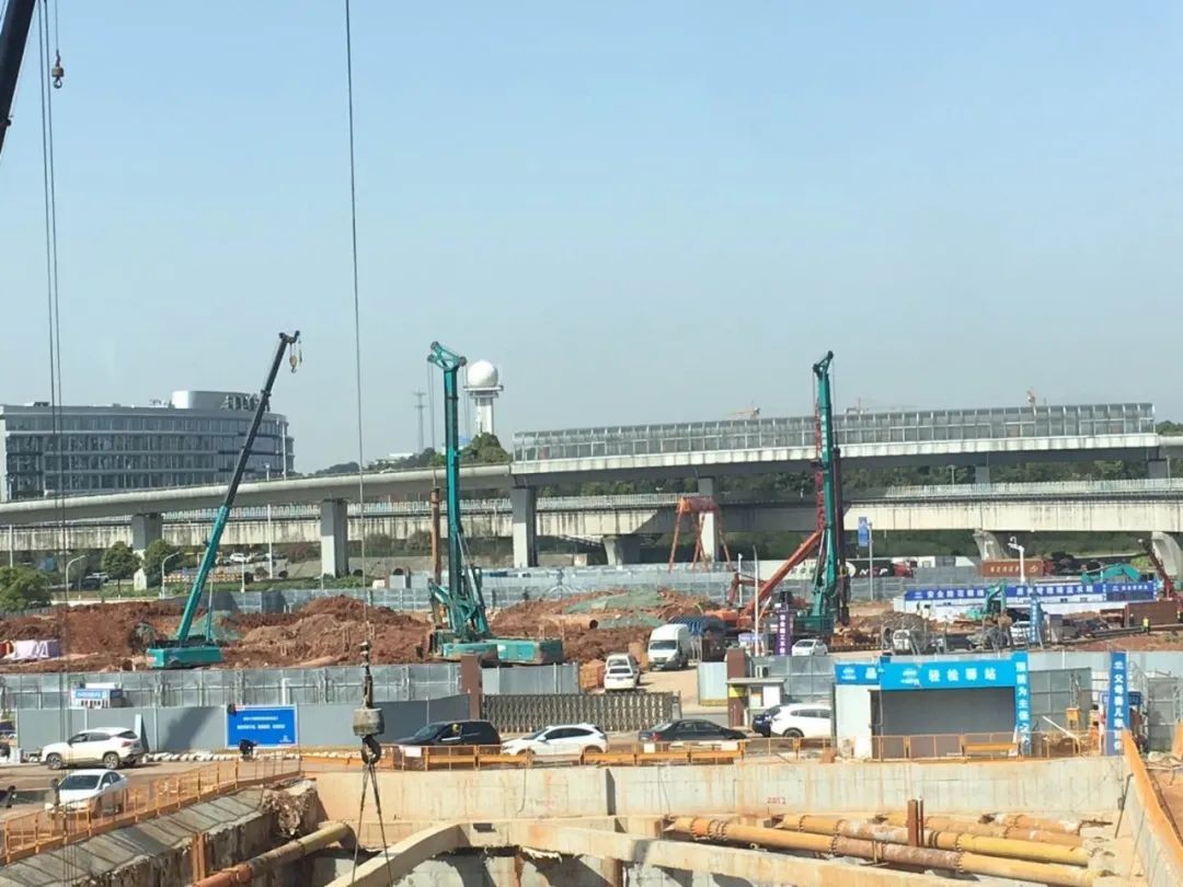 超强施工组合！Z6人生就是博智能助力长沙地铁6号线建设