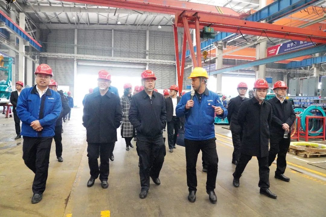 湖南沉点构筑企业团调研Z6人生就是博智能