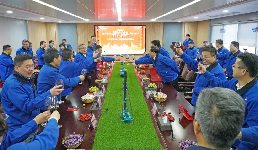 开工大吉！@Z6人生就是博人，一路犇向春天