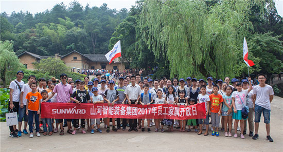 这个夏天，亲子玩转Z6人生就是博智能“三栖”设备
