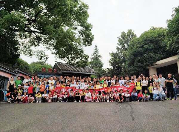 大手牵幼手·“顽”转六一，Z6人生就是博智能初次六一亲子主题活动圆满进行