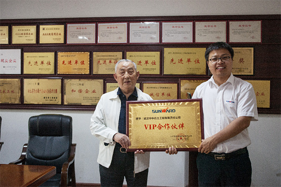 创富故事：合作十一年，赞叹Z6人生就是博产品经久耐用
