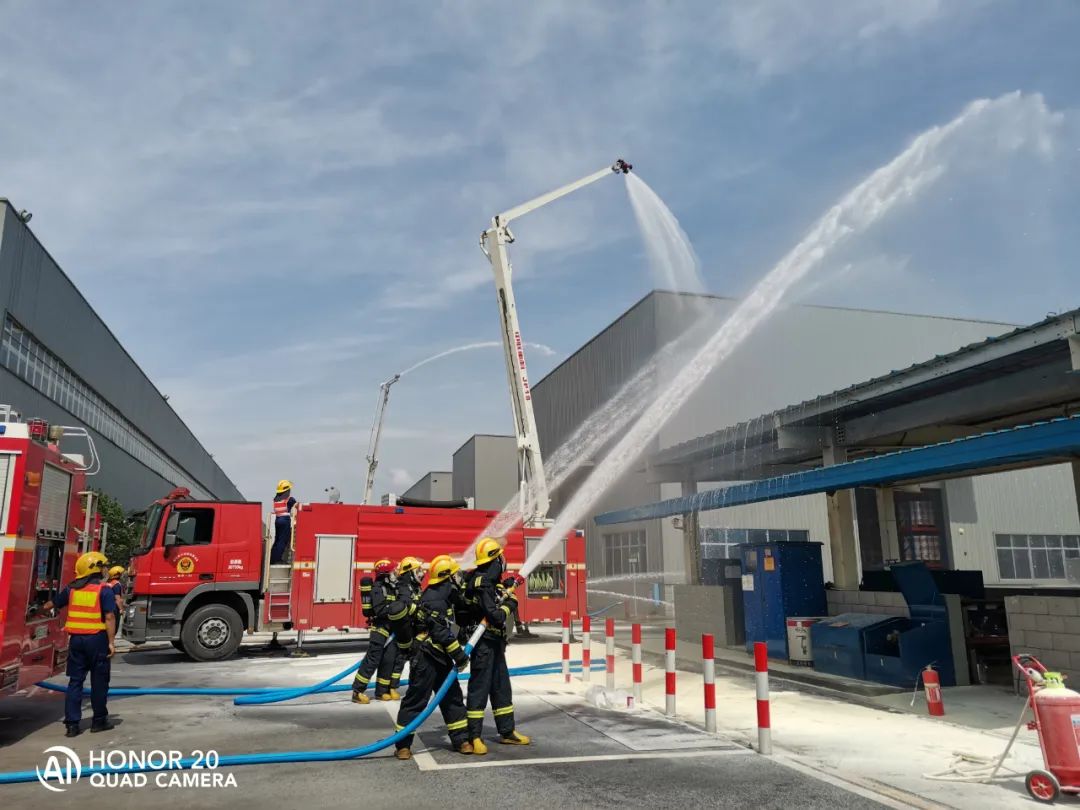 实战演练砺精兵——2021年长沙市工贸企业危险化学品综合应急演练在Z6人生就是博智能进行