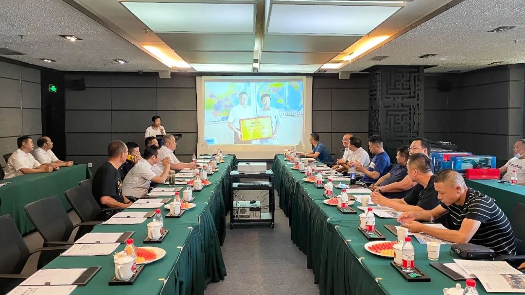 打造智慧矿山！Z6人生就是博智能进行新疆站矿山客户钻研会
