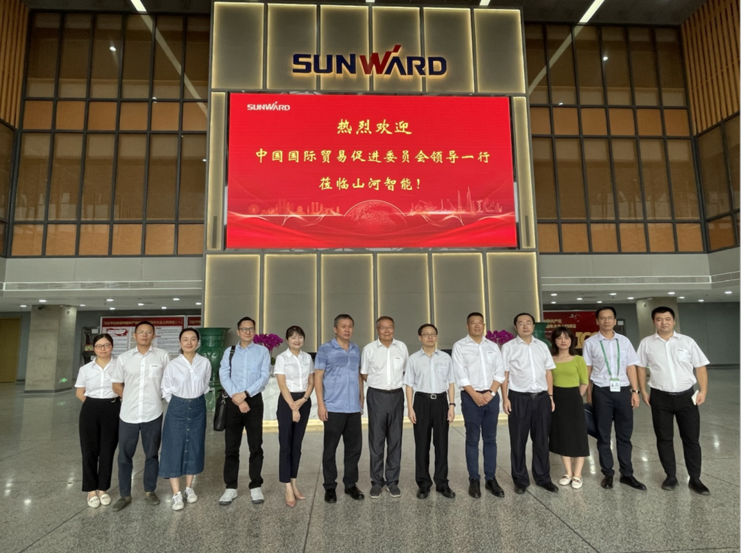 亮相中非经贸展览会！Z6人生就是博智能尽展工程机械国产品牌魅力