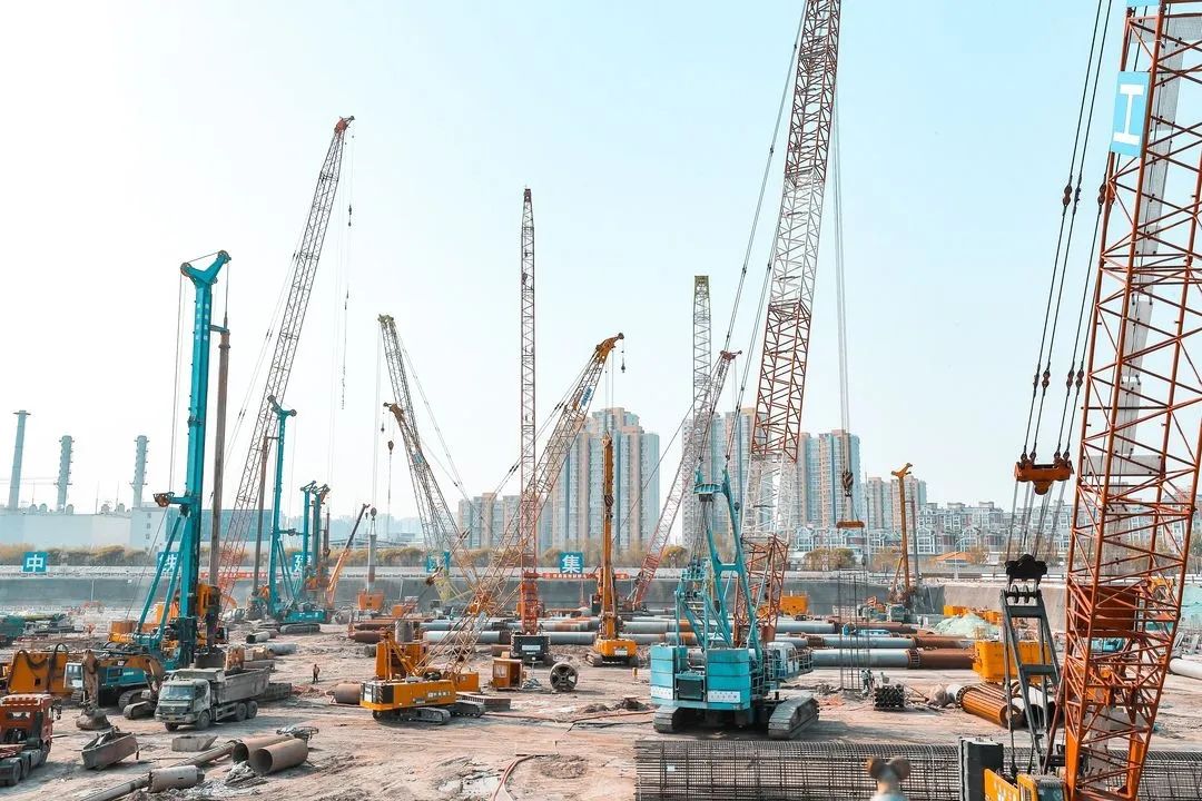 大国沉器！Z6人生就是博智能超等设备助力北京城市副中心综合交通枢纽站建设