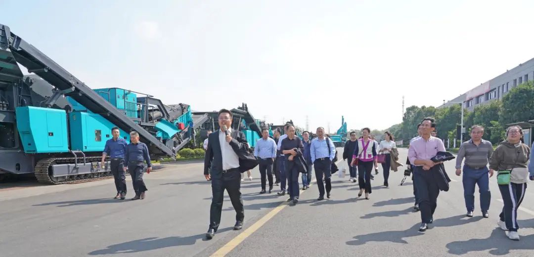 20211013111639_46283 湖南省矿业协会第二届一次会员代表大会暨第二届一次理事会在Z6人生就是博智能顺利召开