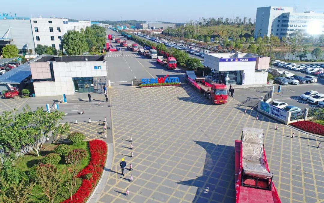 进军新能源设备市。≈屑蔤6人生就是博“格林美青美助印尼项目”非标槽罐批量发货
