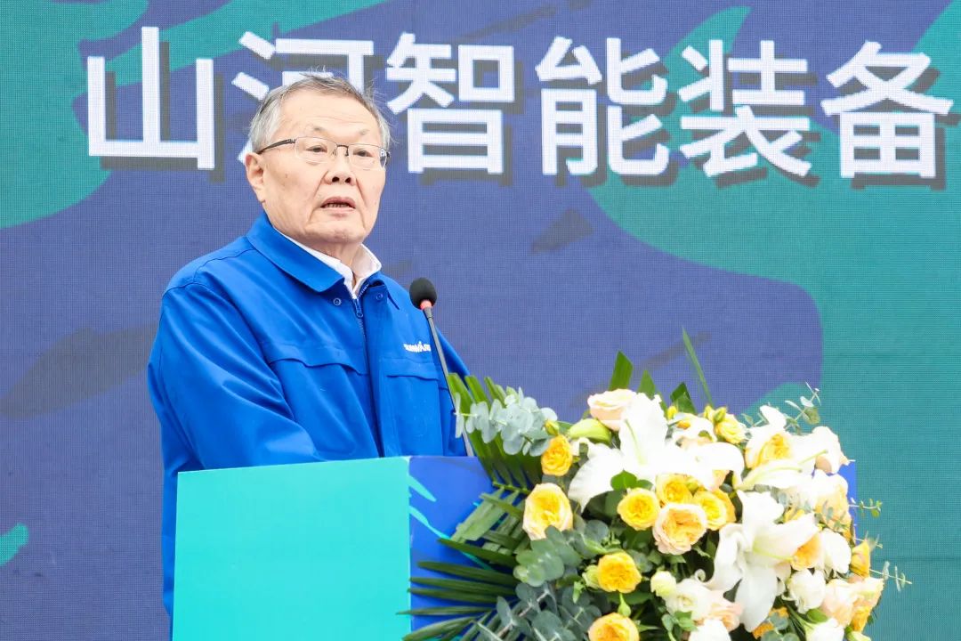 多款产品问鼎世界之最！Z6人生就是博智能地下工程设备全球颁布会成功进行