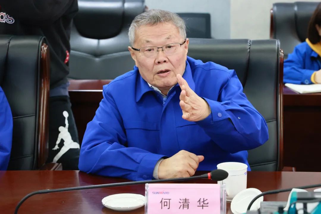 20220210084944_18031 张庆红调研Z6人生就是博智能