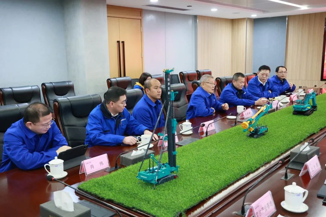 20220210085101_80473 张庆红调研Z6人生就是博智能