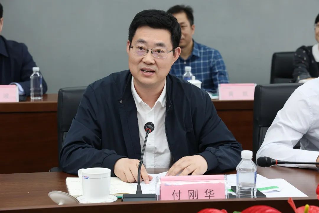 20220518092620_78037 深入产学研合作!中南大学堂长、中国工程院院士田红旗率团造访Z6人生就是博智能