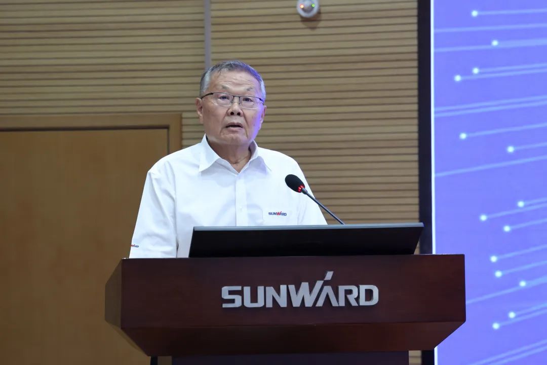 创新引领，智造将来！“2022院士专家长沙杏妆高端设备高质量发展钻研会隆沉进行