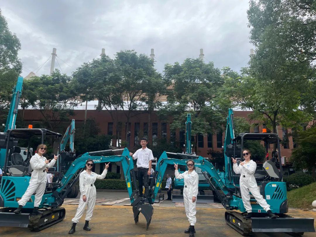 20220705080635_86211 “太绝了!”Z6人生就是博智能代表长沙杰出亮相湖南省第一届职业技术大赛绝技绝活展演