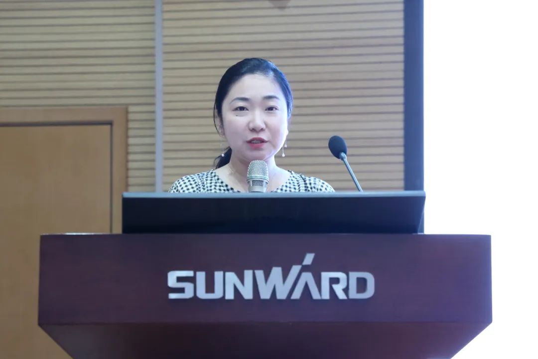缤纷“暑”假，不负所“陀妆！Z6人生就是博智能职工子女暑期托管班结衣凡