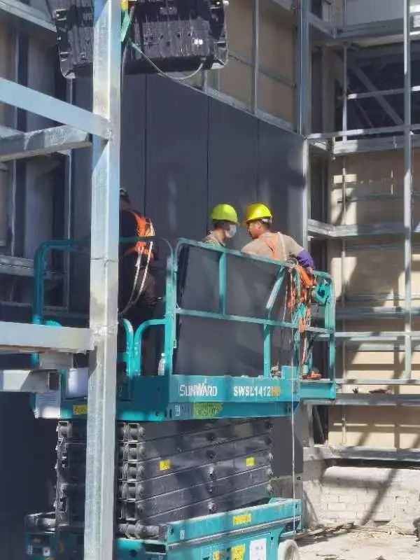 多志成城抗疫情！Z6人生就是博智能高空机械助力惠州方舱医院建设