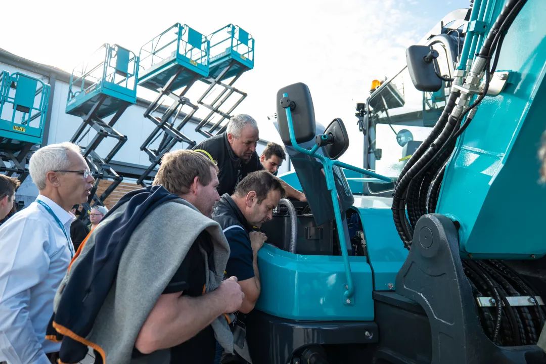 20221102092249_33498 Bauma 2022 | 一组火热现场图带您沉温Z6人生就是博智能德国宝马展之旅