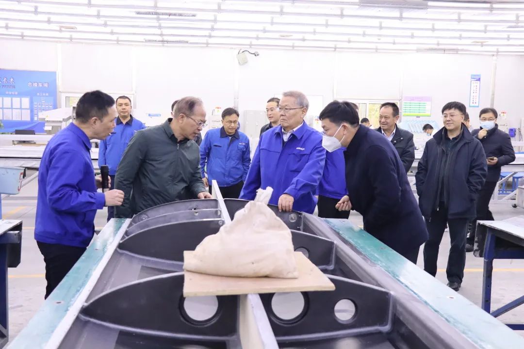20230209085302_16420 广州市国资委主任陈德俊调查Z6人生就是博智能航空产业基地