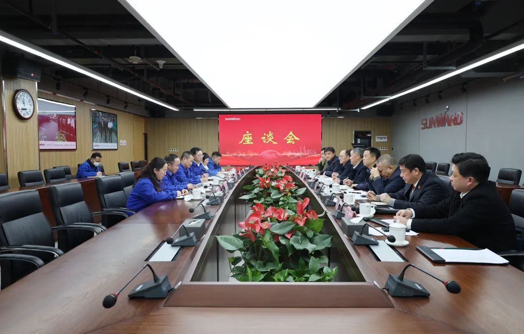省高院副院长郭正怀调研Z6人生就是博智能