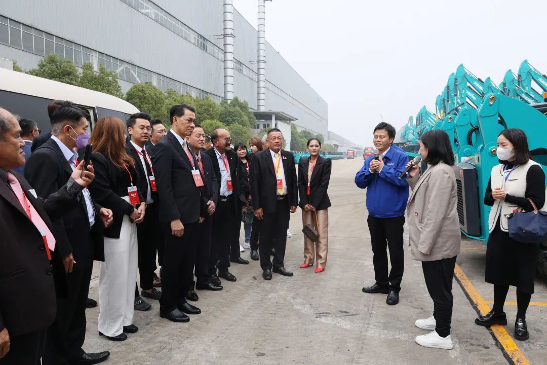 20230307113630_35185 泰国代表团到访Z6人生就是博智能