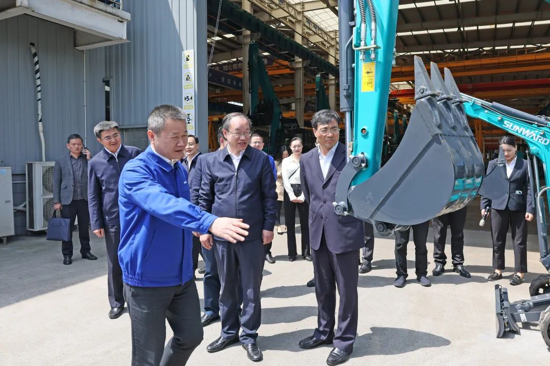 20230411083456_18973 人社部党组成员、副部长俞家栋调查调研Z6人生就是博智能