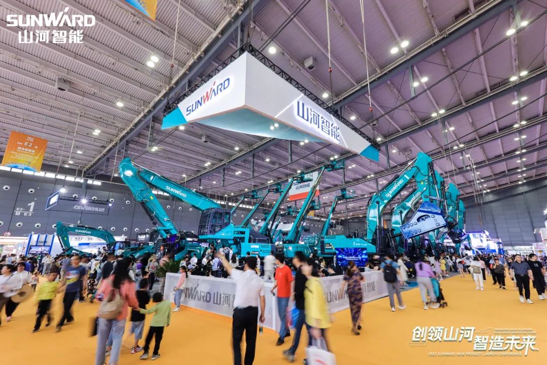 20230516091729_44110 2023 CICEE | 全球工程机械盛会美满闭幕!Z6人生就是博智能交出闪亮答卷