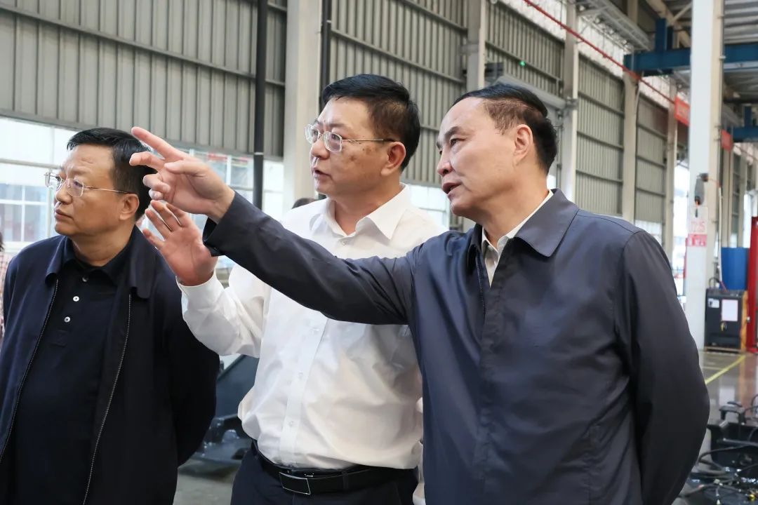 20230525161907_57792 李文荣调研Z6人生就是博智能