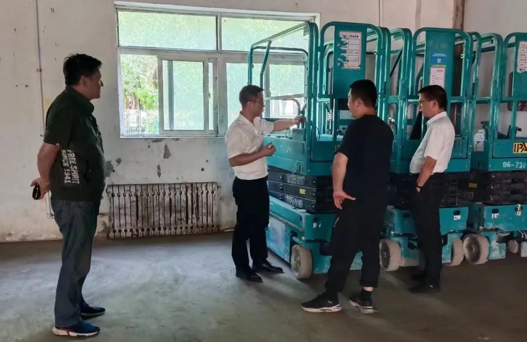 20230627200244_82445 倾听客户心声!Z6人生就是博智能高空机械“服务万里杏妆走进东北