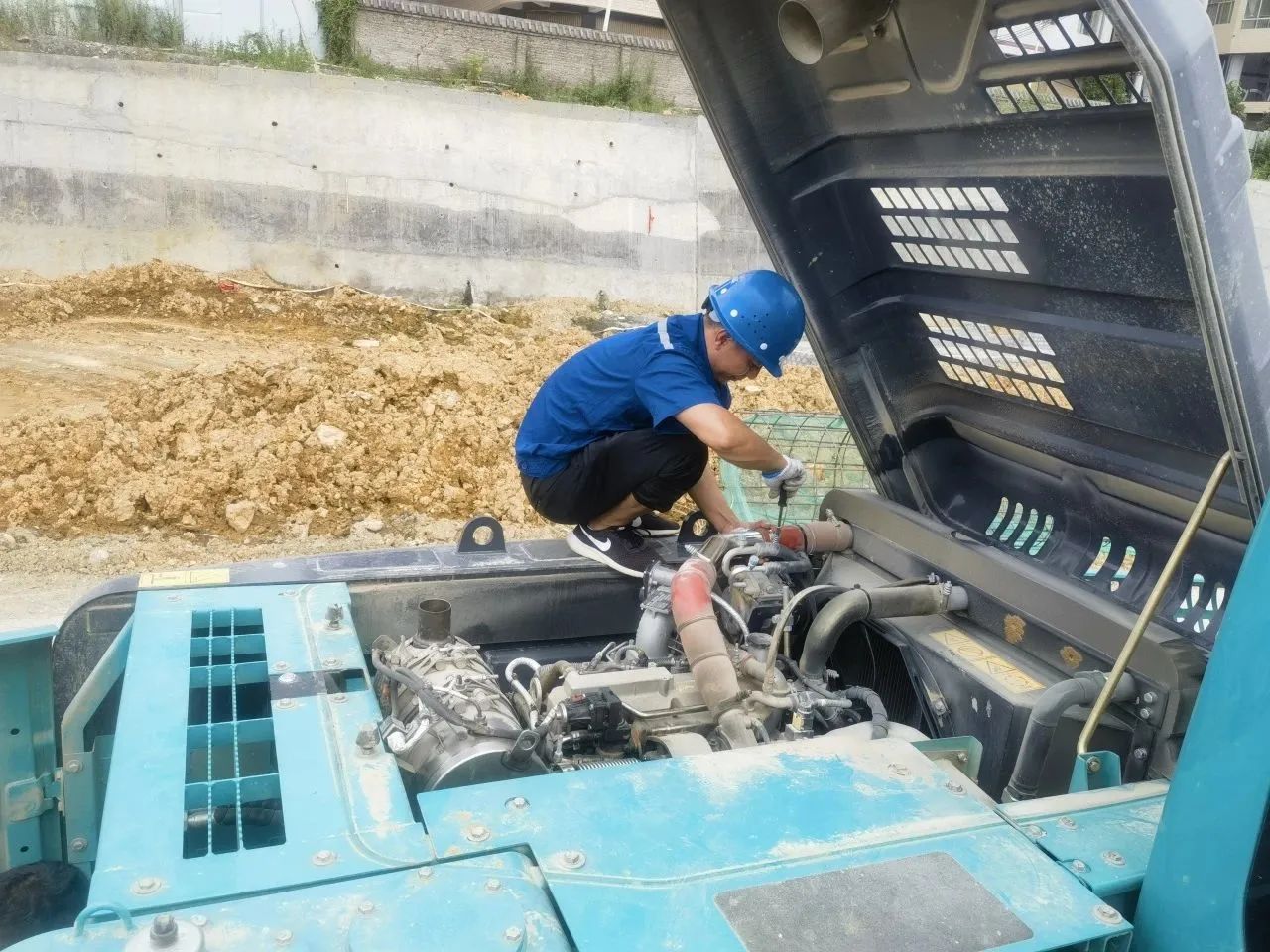 步履一向，服务不止！Z6人生就是博智能挖掘机服务万里行火热进行中