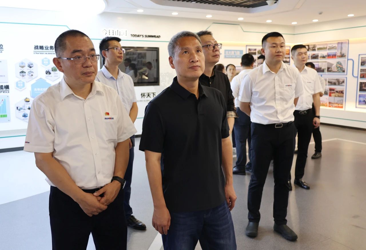 20230706234055_90748 永青科技集团董事长胡晓东带队到访Z6人生就是博智能
