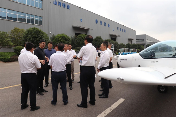 20230808140507_46144 国度应急治理部接济协和谐预案治理局副局长颜彬一行调研Z6人生就是博智能
