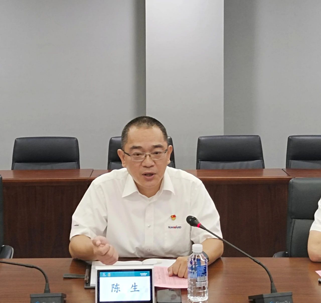 畅谈心声，共话将来！这场应届毕业生员工座谈会，很暖，很贴心！