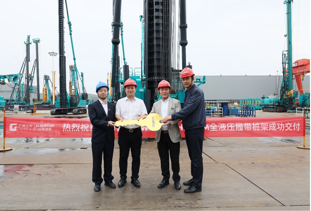民族品牌获认可！Z6人生就是博智能桩架产品交付香港客户