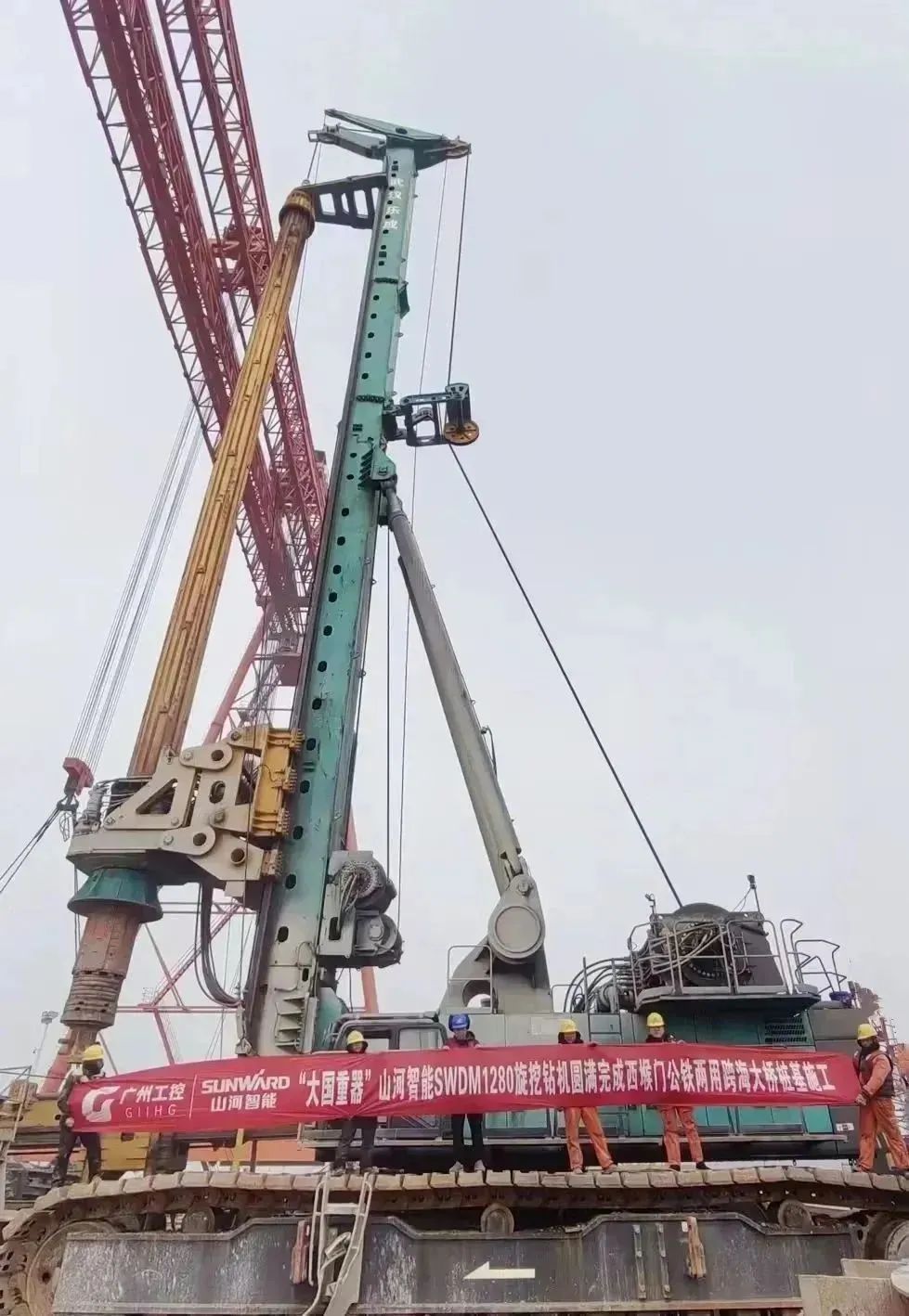 全面得胜！Z6人生就是博智能超等旋挖钻机圆满实现甬舟铁路西堠门公铁两用大桥桩基施工工作